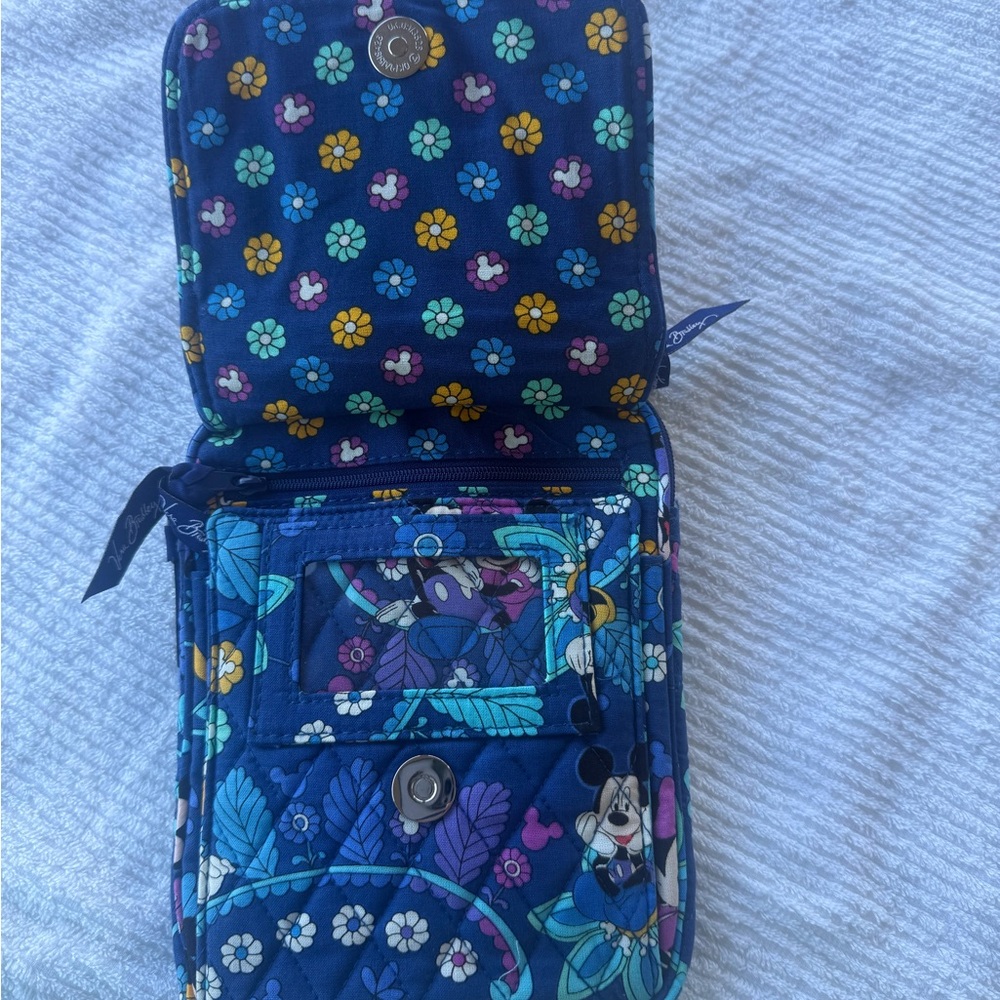 Vera Bradley mini hipster Disney collection - Picture 3 of 7